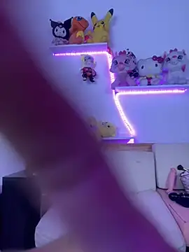 Snapshot of Michell_sr chatting on January 27, 2025, 3:37 am Michell sr online show from January 27, 2025, 3:37 am