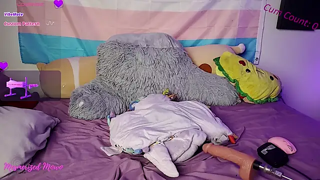 Snapshot of Mesmerized_Mowo chatting on February 27, 2026, 1:38 am Mesmerized Mowo online show from February 27, 2026, 1:38 am