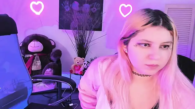 DiaAngell online show from February 25, 2026, 8:29 pm