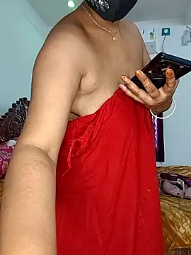 Sexybhabhi569 online show from September 13, 2025, 2:00 am