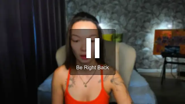 Snapshot of SusannJohnson chatting on June 8, 2026, 12:14 am SusannJohnson online show from June 8, 2026, 12:14 am