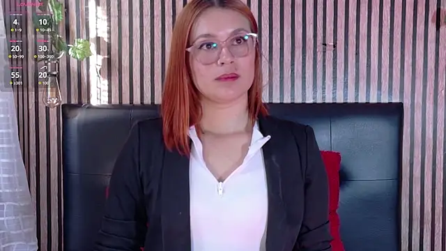 Sophie new25 online show from February 9, 2026, 12:53 pm