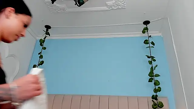 Paulina Lopezz online show from March 8, 2025, 2:45 am