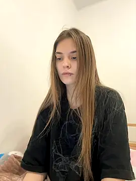 Snapshot of RayWillliams chatting on November 29, 2025, 9:40 pm RayWillliams online show from November 29, 2025, 9:40 pm