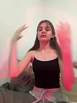 RayWillliams online show from December 18, 2025, 6:25 pm