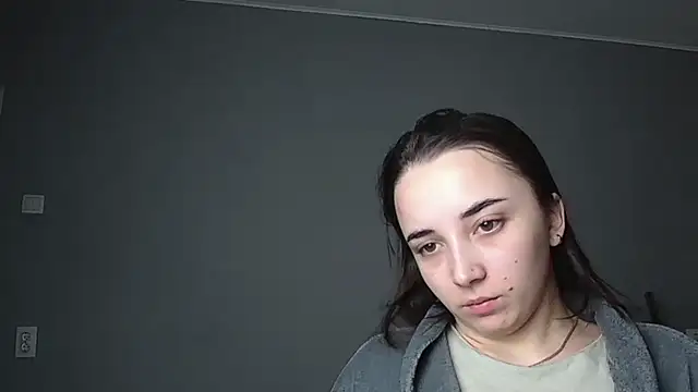 Eva Gloryy online show from February 14, 2026, 12:40 am