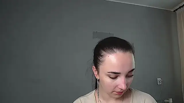 Snapshot of Eva_Gloryy chatting on May 23, 2026, 1:26 pm Eva Gloryy online show from May 23, 2026, 1:26 pm