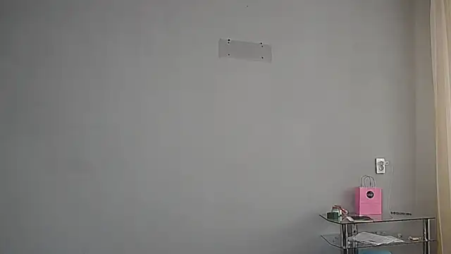 Snapshot of Eva_Gloryy chatting on June 18, 2026, 1:15 pm Eva Gloryy online show from June 18, 2026, 1:15 pm