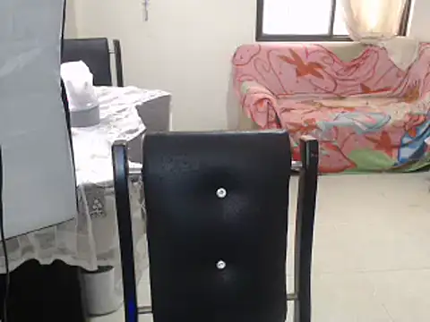 Yohis Kiut25 online show from February 25, 2025, 9:24 pm