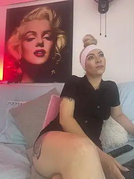 Snapshot of viktoria_davis_ chatting on June 5, 2026, 12:17 am viktoria davis online show from June 5, 2026, 12:17 am