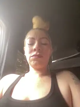Snapshot of viktoria_davis_ chatting on June 16, 2026, 8:55 pm viktoria davis online show from June 16, 2026, 8:55 pm