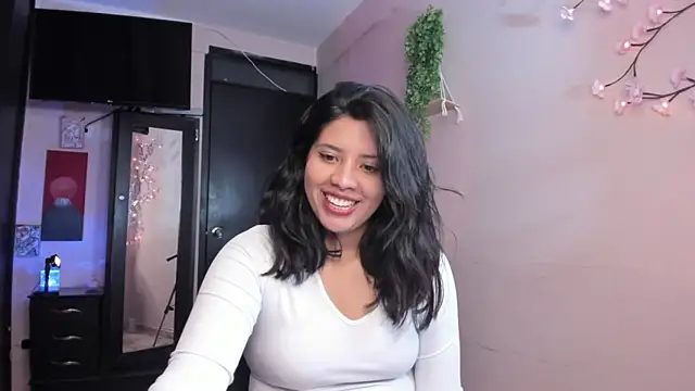Snapshot of byanabrown chatting on July 15, 2026, 12:38 am byanabrown online show from July 15, 2026, 12:38 am