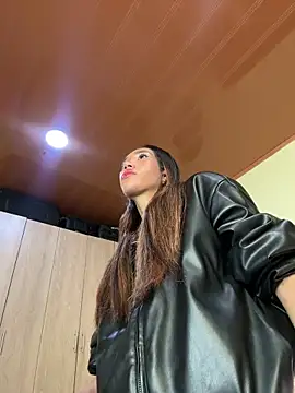 zoe storm online show from April 26, 2026, 11:46 pm
