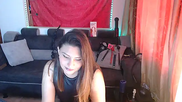 Snapshot of sachaclinford chatting on October 11, 2025, 6:28 pm sachaclinford online show from October 11, 2025, 6:28 pm