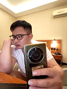 goodboyfcy online show from March 6, 2025, 4:17 pm