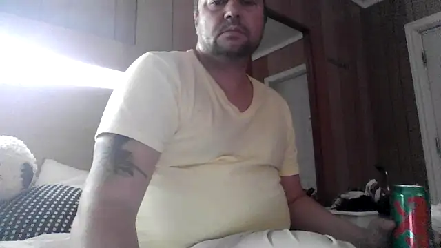 yourcourage1 online show from October 4, 2025, 3:59 am