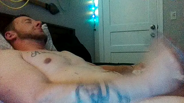 biggzee6 online show from February 11, 2025, 6:19 am