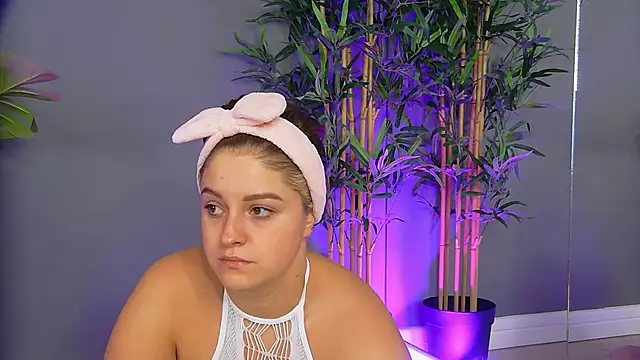 PatriciaSpice online show from October 11, 2025, 4:55 am