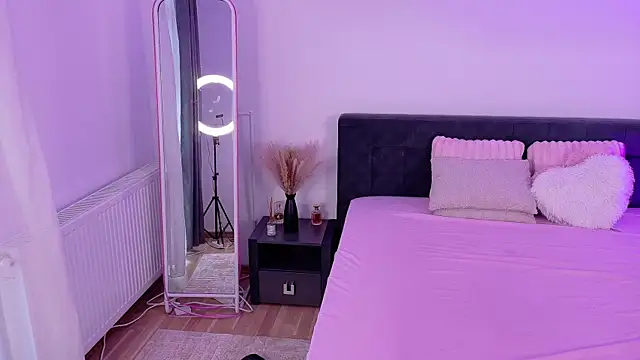 PatriciaSpice online show from July 14, 2026, 4:50 am