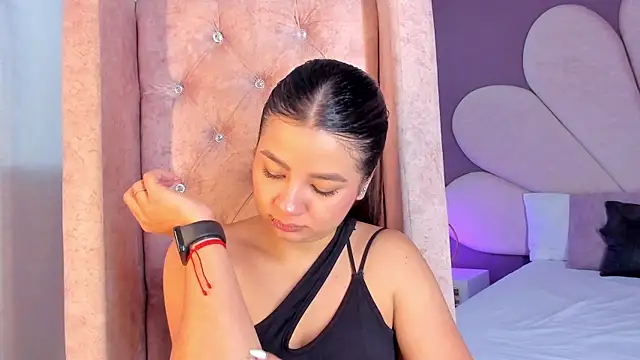 ValeriaOrtega online show from July 15, 2026, 12:10 pm