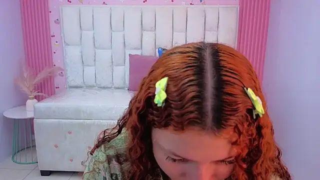 shalon diaz s online show from April 24, 2026, 8:11 pm