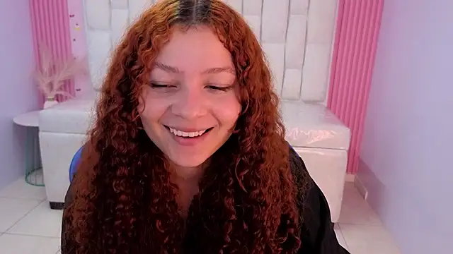 Snapshot of shalon_diaz_s chatting on May 11, 2026, 2:45 pm shalon diaz s online show from May 11, 2026, 2:45 pm