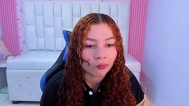 Snapshot of shalon_diaz_s chatting on June 16, 2026, 1:03 pm shalon diaz s online show from June 16, 2026, 1:03 pm