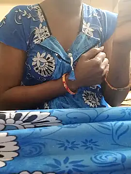 Snapshot of chocobbsimarn chatting on March 6, 2025, 4:38 pm chocobbsimarn online show from March 6, 2025, 4:38 pm