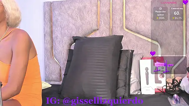 Snapshot of Liincostelloo chatting on May 31, 2026, 1:25 am Liincostelloo online show from May 31, 2026, 1:25 am