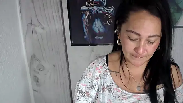 JULIANAWET69 online show from November 9, 2025, 2:54 am