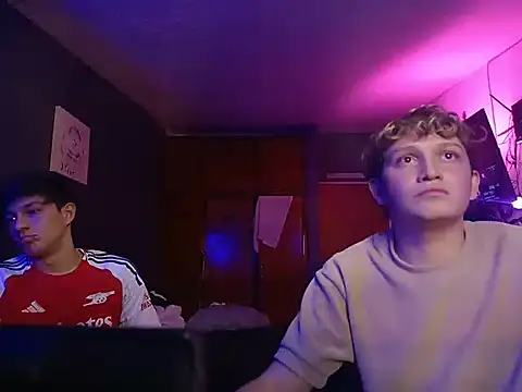 nanohotyalehorny online show from January 17, 2025, 9:28 pm