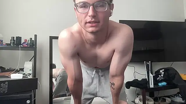 Snapshot of ryan_28747 chatting on May 26, 2026, 7:21 pm ryan 28747 online show from May 26, 2026, 7:21 pm