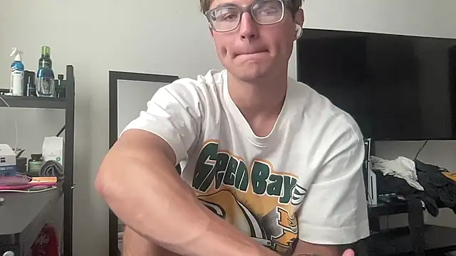 Snapshot of ryan_28747 chatting on June 21, 2026, 6:10 pm ryan 28747 online show from June 21, 2026, 6:10 pm