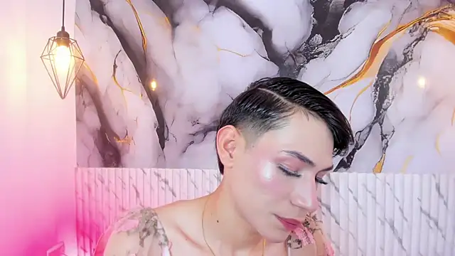 JackeOwens online show from October 10, 2025, 2:38 pm