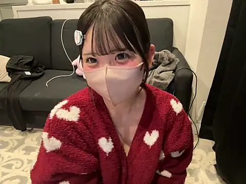 Snapshot of shina_mo_n_ch chatting on March 21, 2025, 11:12 am shina mo n ch online show from March 21, 2025, 11:12 am