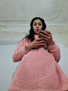 Snapshot of majdolin78 chatting on January 20, 2025, 2:14 pm majdolin78 online show from January 20, 2025, 2:14 pm