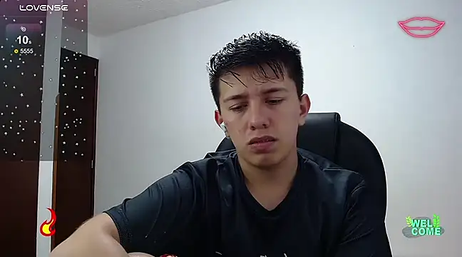 Snapshot of Alan_red chatting on March 16, 2025, 1:38 am Alan red online show from March 16, 2025, 1:38 am