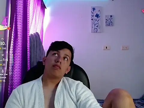 Snapshot of Alan_red chatting on November 14, 2025, 3:22 pm Alan red online show from November 14, 2025, 3:22 pm