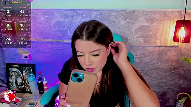 Lia little18 online show from October 27, 2025, 4:16 am