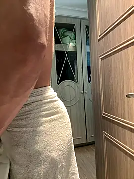 Snapshot of Ohhh_pleasure chatting on December 18, 2025, 7:47 am Ohhh pleasure online show from December 18, 2025, 7:47 am