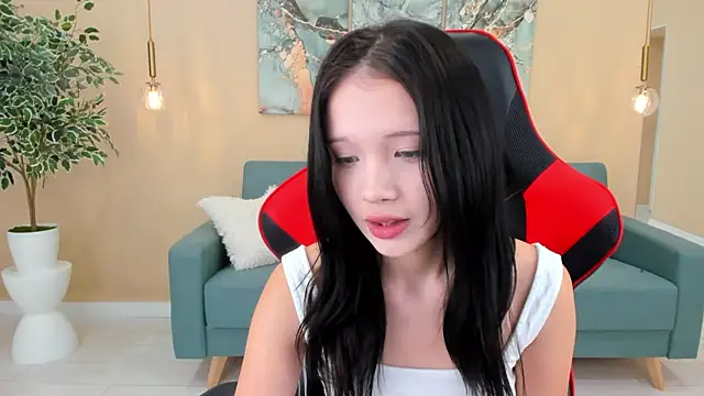 Snapshot of AnneCurtis chatting on March 2, 2025, 12:43 pm AnneCurtis online show from March 2, 2025, 12:43 pm