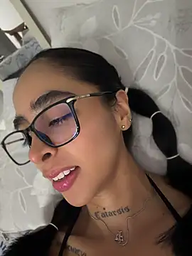 Snapshot of sophierooy22 chatting on July 2, 2026, 4:35 pm sophierooy22 online show from July 2, 2026, 4:35 pm