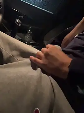 Snapshot of Greeneyes0820 chatting on November 22, 2025, 10:20 pm Greeneyes0820 online show from November 22, 2025, 10:20 pm