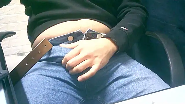 Snapshot of Greeneyes0820 chatting on January 15, 2026, 9:18 pm Greeneyes0820 online show from January 15, 2026, 9:18 pm