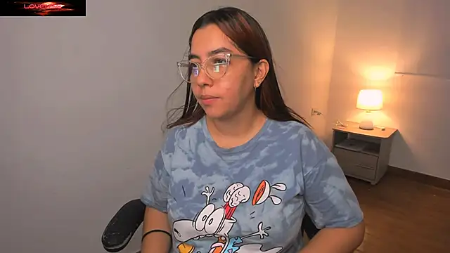 brithany olson25 online show from February 14, 2025, 3:05 pm