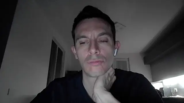 Snapshot of Masterclassyfeet chatting on March 19, 2025, 12:26 am Masterclassyfeet online show from March 19, 2025, 12:26 am