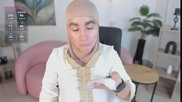 Snapshot of Ayha_khalaf chatting on October 17, 2025, 1:31 am Ayha khalaf online show from October 17, 2025, 1:31 am