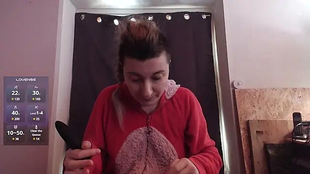 Snapshot of MorganaEvelynn chatting on February 28, 2025, 12:09 pm MorganaEvelynn online show from February 28, 2025, 12:09 pm