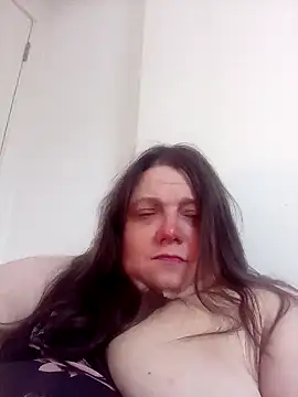 HotHornyEmmaX online show from February 13, 2025, 6:16 pm