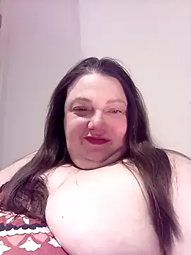 HotHornyEmmaX online show from March 4, 2025, 9:43 pm